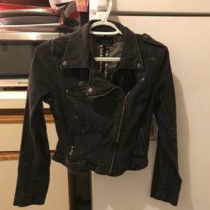 Dark denim over lay cropped jean jacket